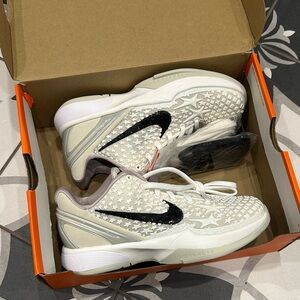 Nike Kobe Sail Big Kid - NWT